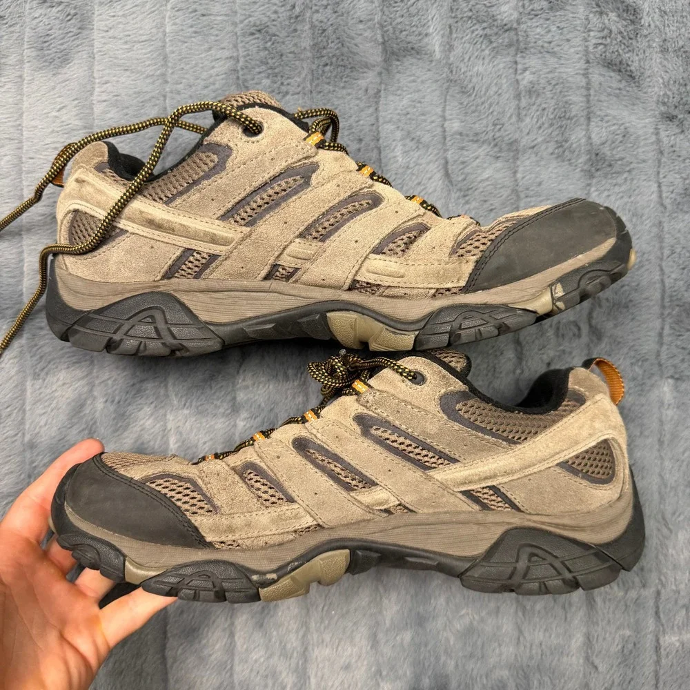 Merrell Moab 2 Vent Walnut Hiking Shoes Mens 13 Brown Suede Low Top J06011